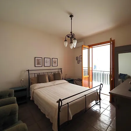 Casa Luce Santa Tecla Apartment *