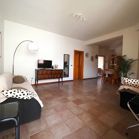 Casa Luce Santa Tecla *
